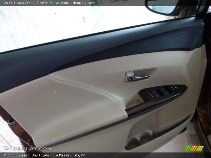 Sunset Bronze Metallic / Ivory 2013 Toyota Venza LE AWD