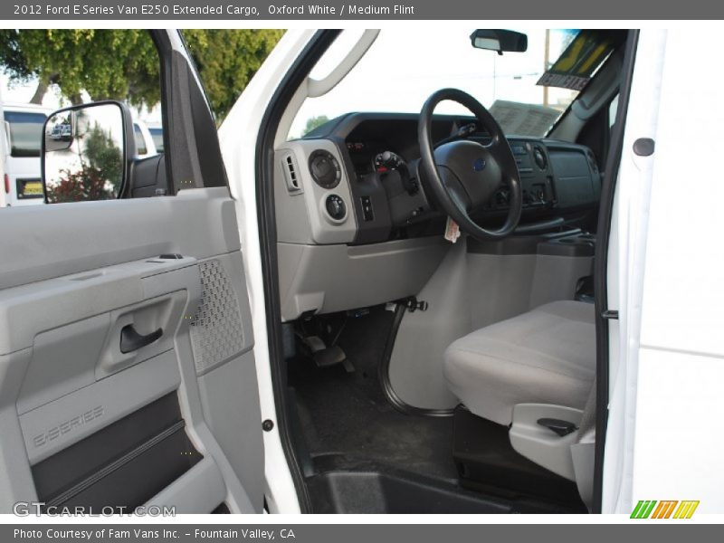 Oxford White / Medium Flint 2012 Ford E Series Van E250 Extended Cargo