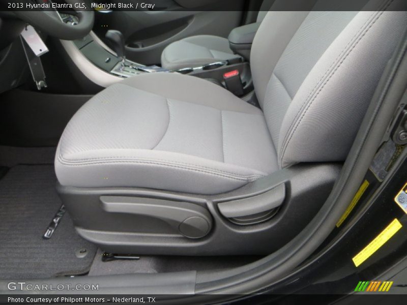 Midnight Black / Gray 2013 Hyundai Elantra GLS