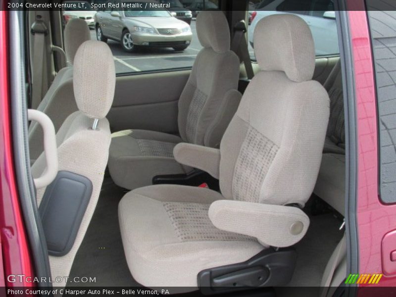 Rear Seat of 2004 Venture LT