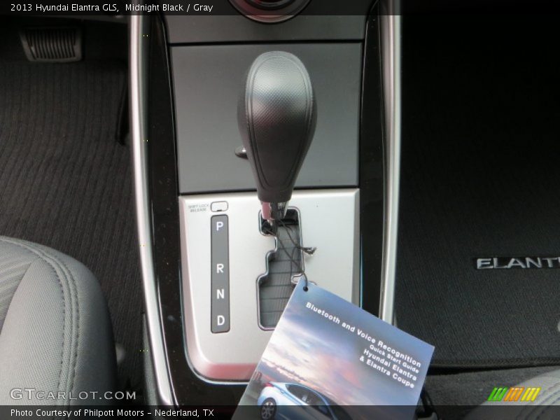 Midnight Black / Gray 2013 Hyundai Elantra GLS