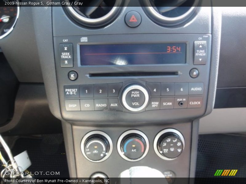 Gotham Gray / Gray 2009 Nissan Rogue S