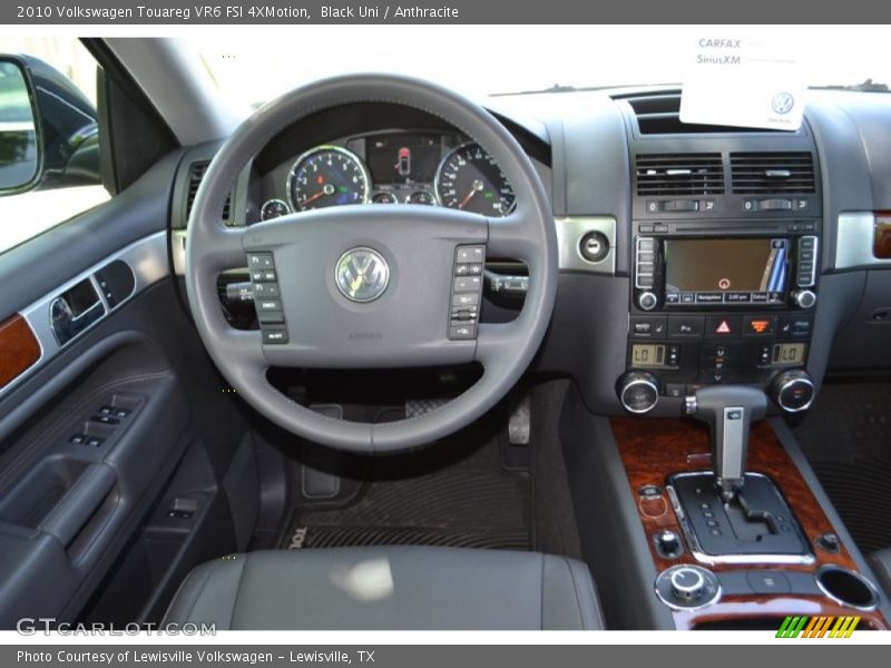 Black Uni / Anthracite 2010 Volkswagen Touareg VR6 FSI 4XMotion