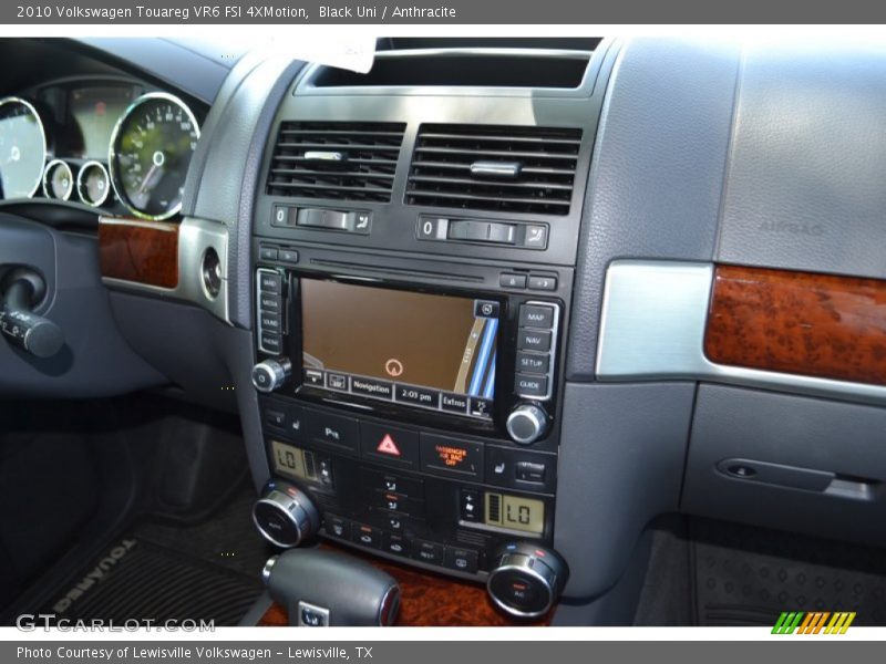 Black Uni / Anthracite 2010 Volkswagen Touareg VR6 FSI 4XMotion