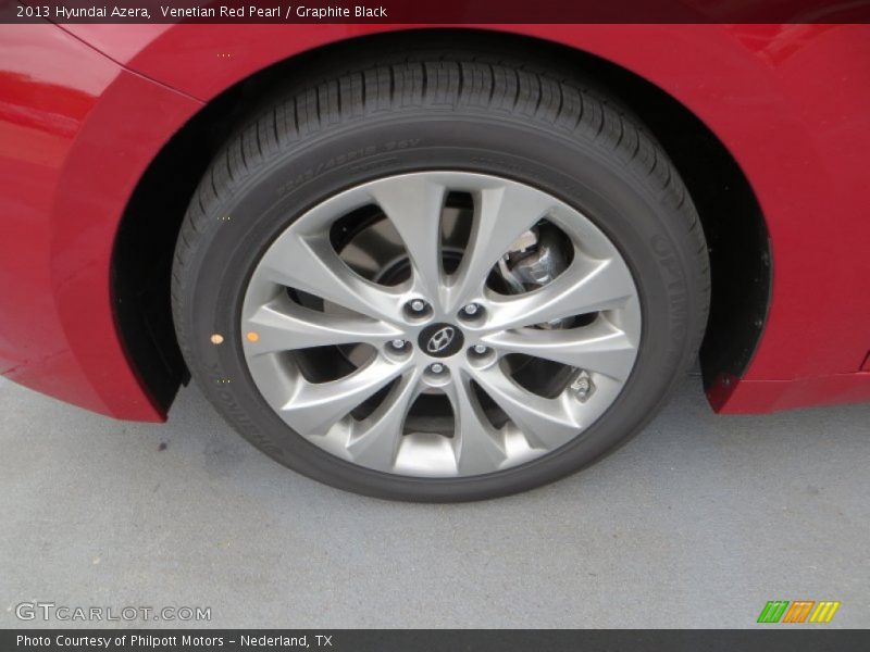 Venetian Red Pearl / Graphite Black 2013 Hyundai Azera