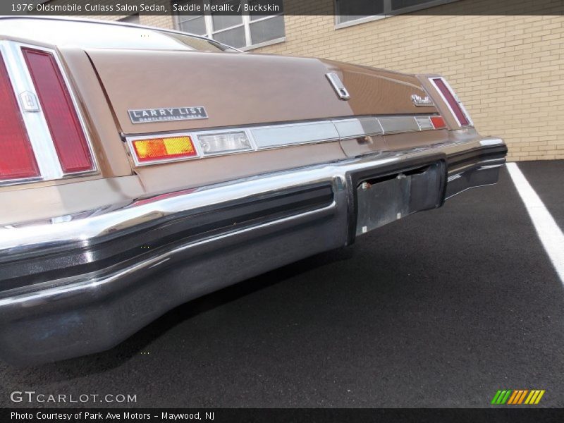 Saddle Metallic / Buckskin 1976 Oldsmobile Cutlass Salon Sedan