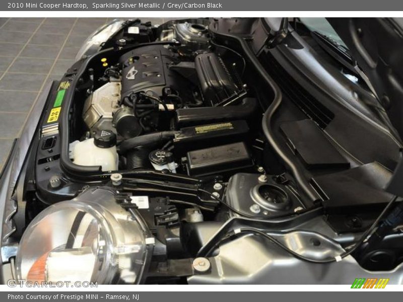 Sparkling Silver Metallic / Grey/Carbon Black 2010 Mini Cooper Hardtop
