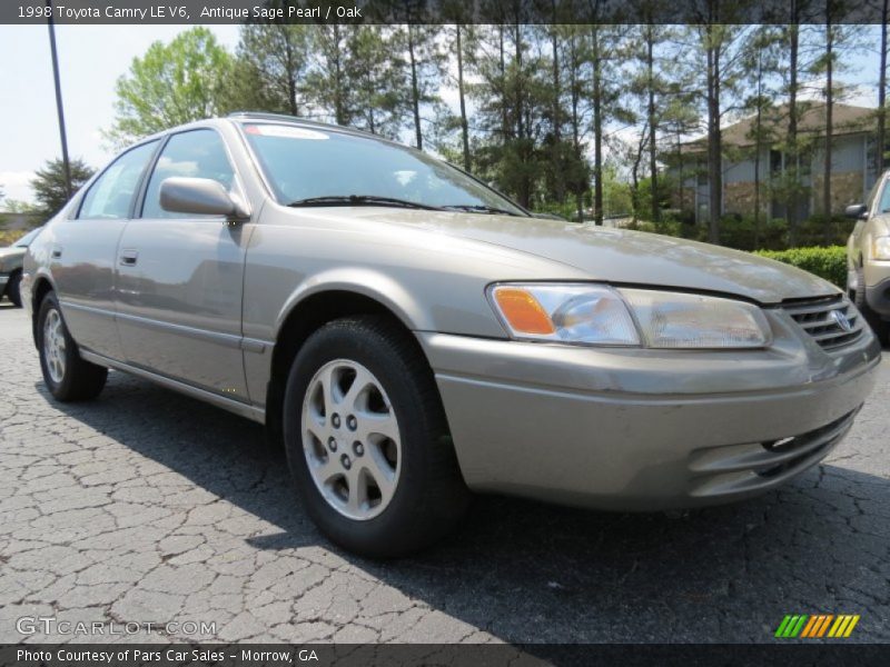 Antique Sage Pearl / Oak 1998 Toyota Camry LE V6