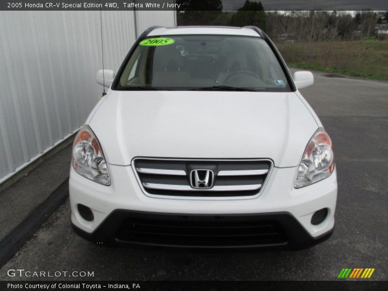 Taffeta White / Ivory 2005 Honda CR-V Special Edition 4WD