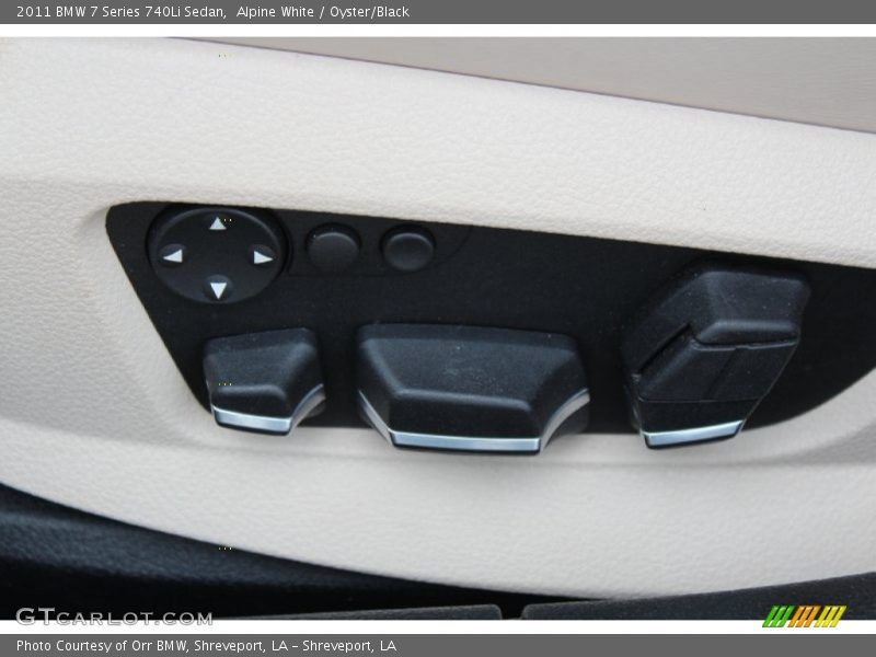 Alpine White / Oyster/Black 2011 BMW 7 Series 740Li Sedan