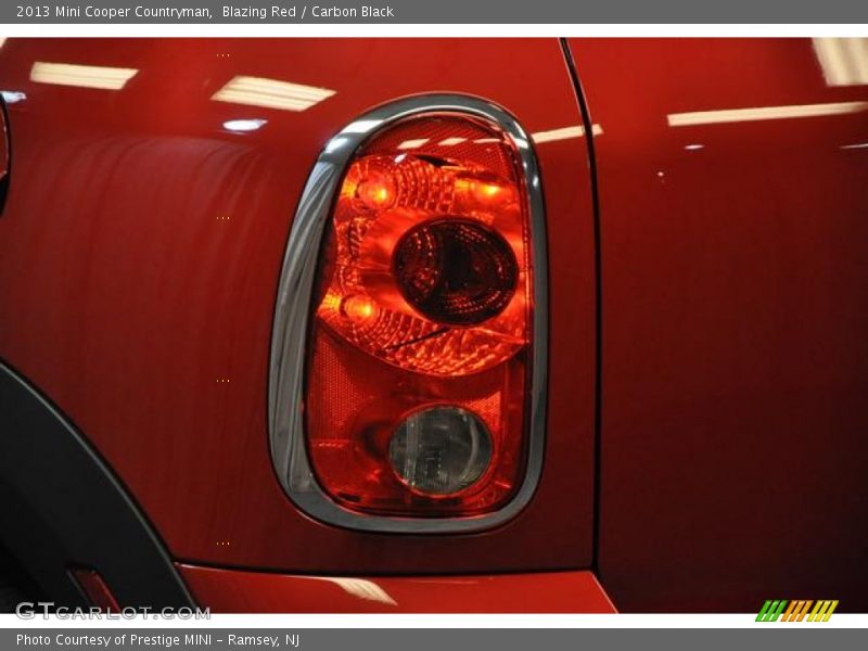 Blazing Red / Carbon Black 2013 Mini Cooper Countryman
