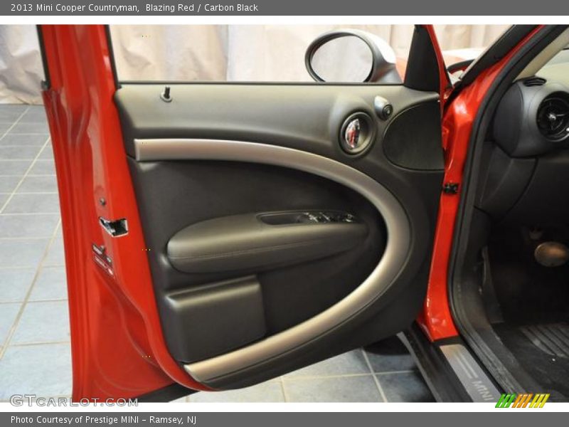 Blazing Red / Carbon Black 2013 Mini Cooper Countryman