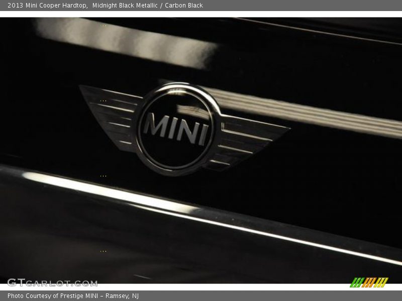Midnight Black Metallic / Carbon Black 2013 Mini Cooper Hardtop
