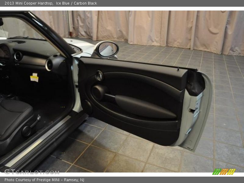 Ice Blue / Carbon Black 2013 Mini Cooper Hardtop
