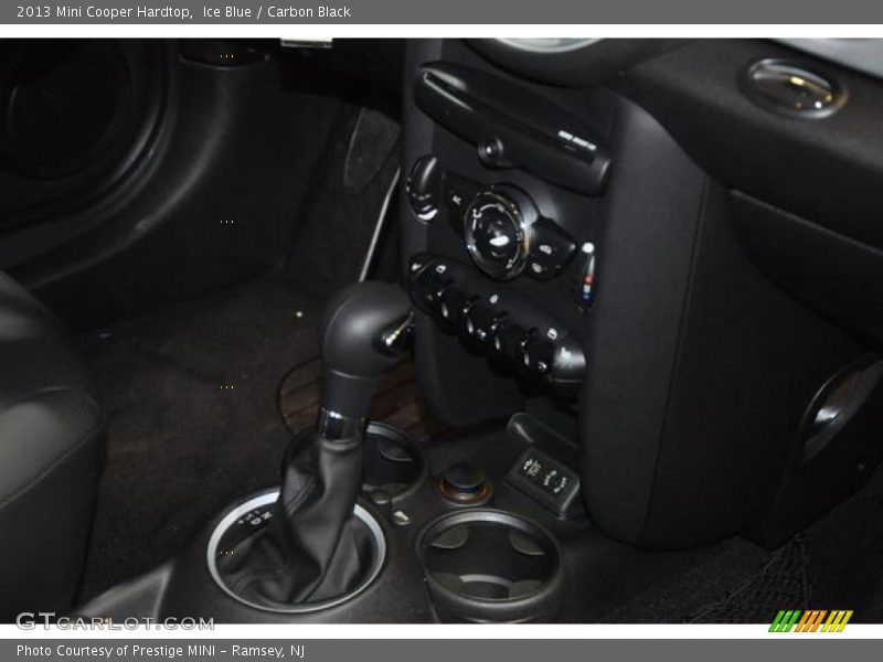 Ice Blue / Carbon Black 2013 Mini Cooper Hardtop