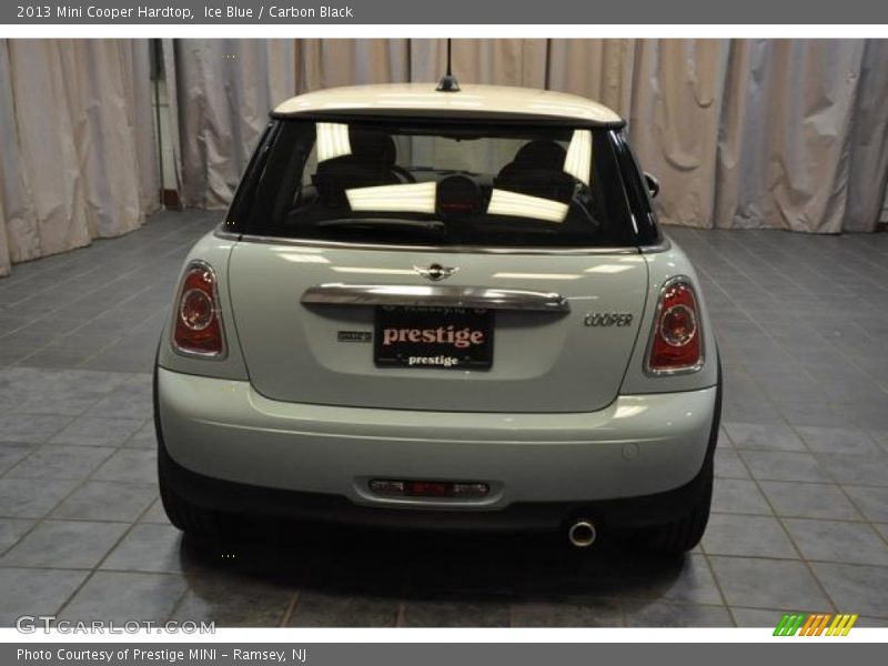 Ice Blue / Carbon Black 2013 Mini Cooper Hardtop