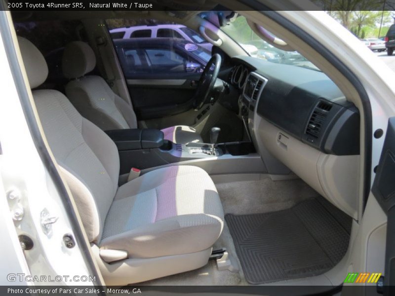Natural White / Taupe 2005 Toyota 4Runner SR5