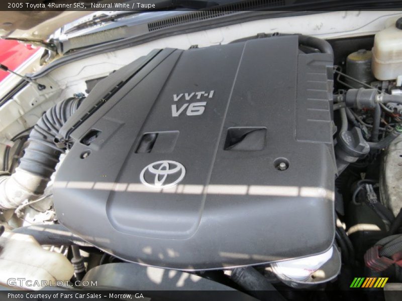 Natural White / Taupe 2005 Toyota 4Runner SR5