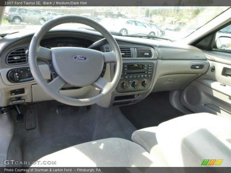 Medium/Dark Flint Interior - 2007 Taurus SE 