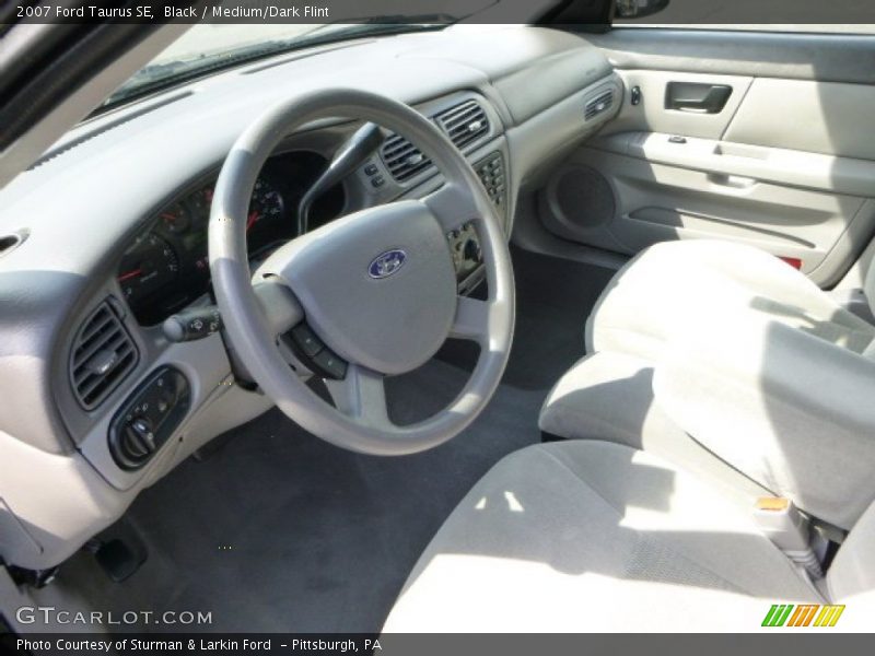 Black / Medium/Dark Flint 2007 Ford Taurus SE