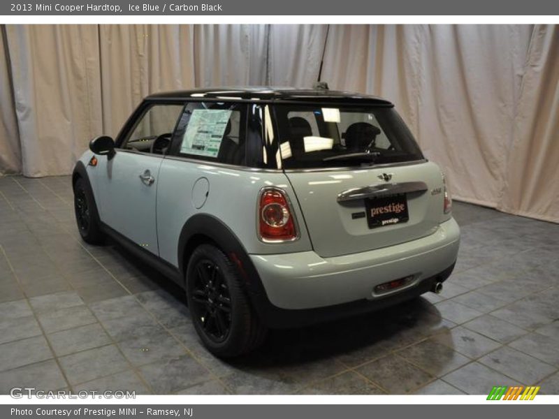 Ice Blue / Carbon Black 2013 Mini Cooper Hardtop
