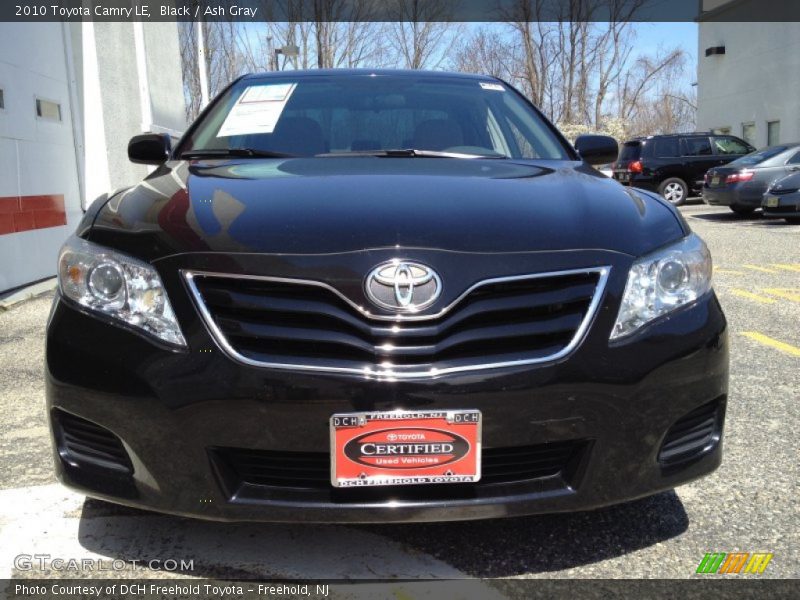 Black / Ash Gray 2010 Toyota Camry LE