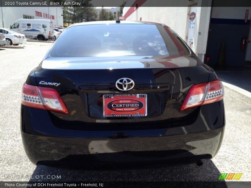 Black / Ash Gray 2010 Toyota Camry LE