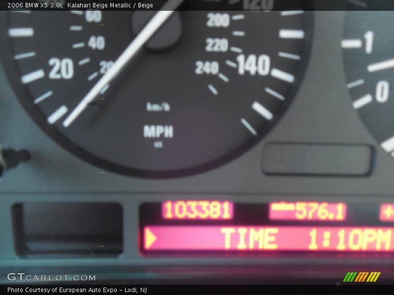 Kalahari Beige Metallic / Beige 2006 BMW X5 3.0i