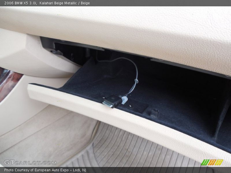 Kalahari Beige Metallic / Beige 2006 BMW X5 3.0i