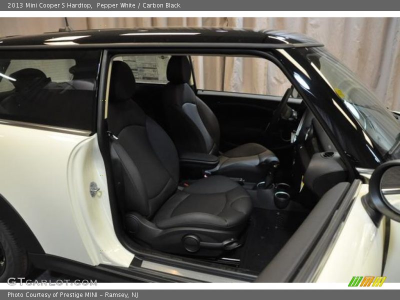Pepper White / Carbon Black 2013 Mini Cooper S Hardtop