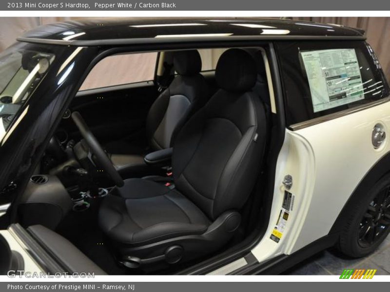 Pepper White / Carbon Black 2013 Mini Cooper S Hardtop