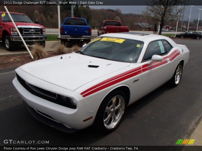Bright White / Dark Slate Gray 2011 Dodge Challenger R/T Classic