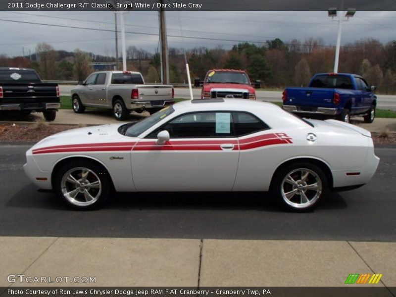 Bright White / Dark Slate Gray 2011 Dodge Challenger R/T Classic