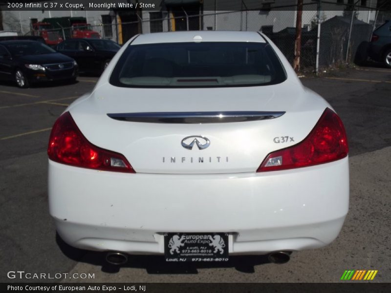 Moonlight White / Stone 2009 Infiniti G 37 x Coupe