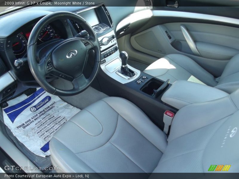 Moonlight White / Stone 2009 Infiniti G 37 x Coupe