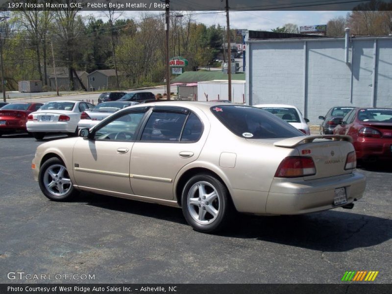 Pebble Beige Metallic / Beige 1997 Nissan Maxima GXE