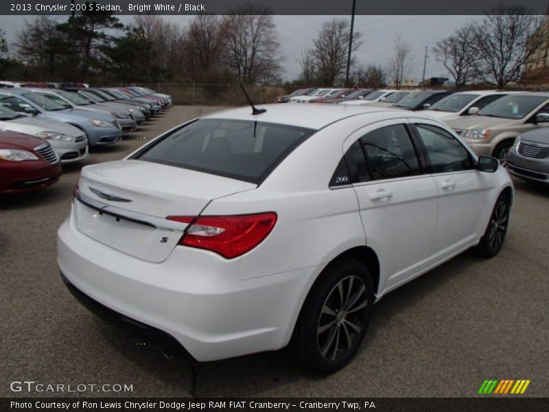 Bright White / Black 2013 Chrysler 200 S Sedan