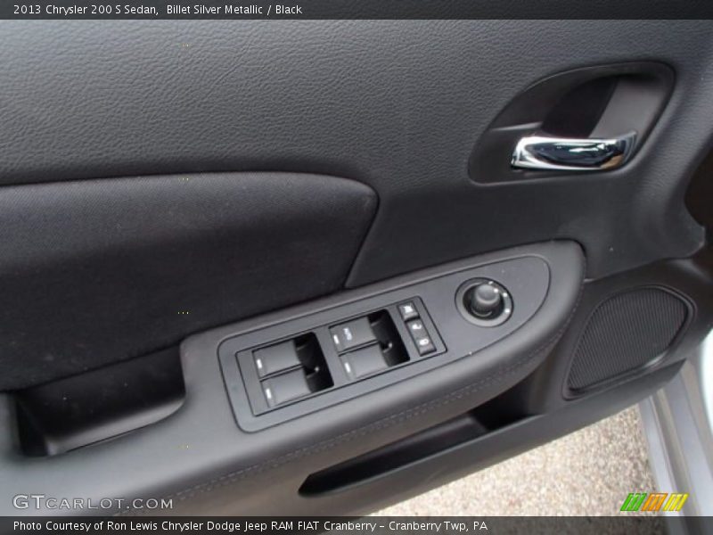Billet Silver Metallic / Black 2013 Chrysler 200 S Sedan