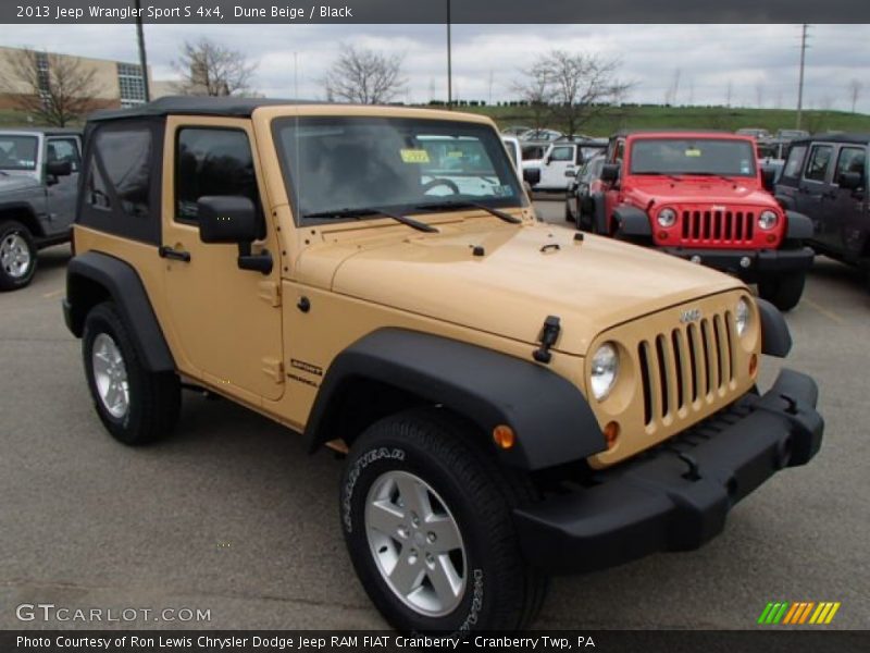 Front 3/4 View of 2013 Wrangler Sport S 4x4