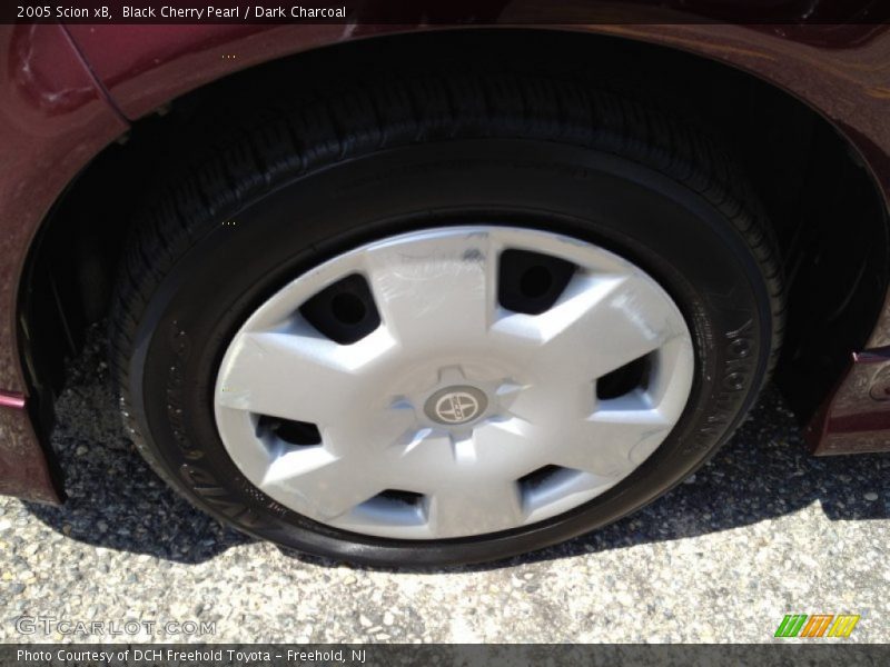 Black Cherry Pearl / Dark Charcoal 2005 Scion xB