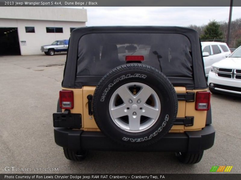 Dune Beige / Black 2013 Jeep Wrangler Sport S 4x4
