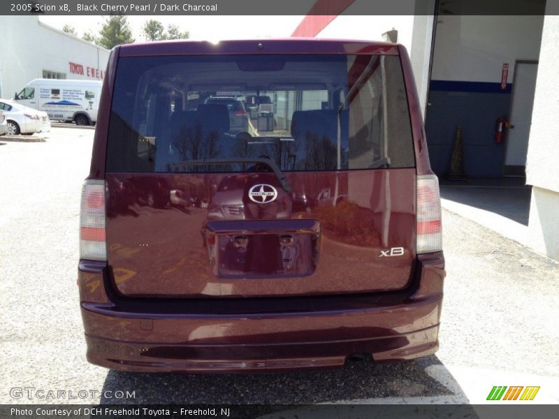 Black Cherry Pearl / Dark Charcoal 2005 Scion xB