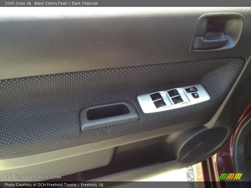Black Cherry Pearl / Dark Charcoal 2005 Scion xB