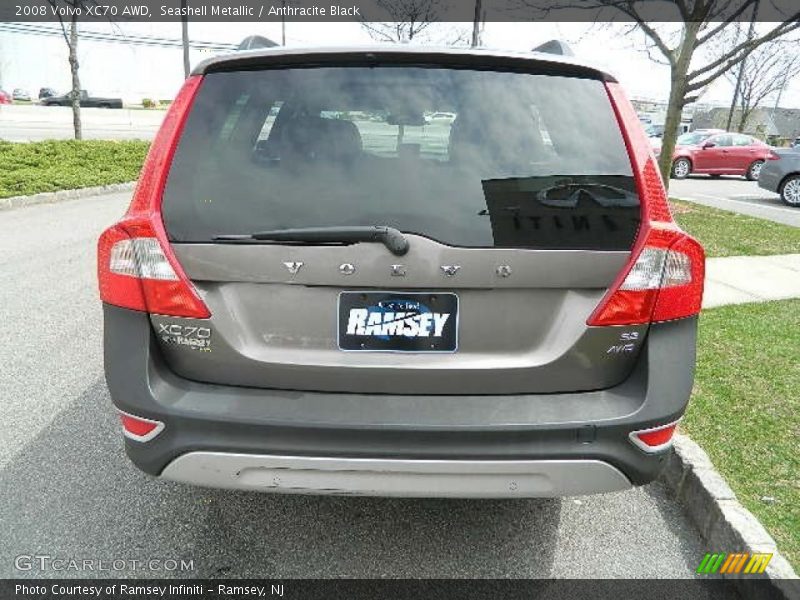 Seashell Metallic / Anthracite Black 2008 Volvo XC70 AWD