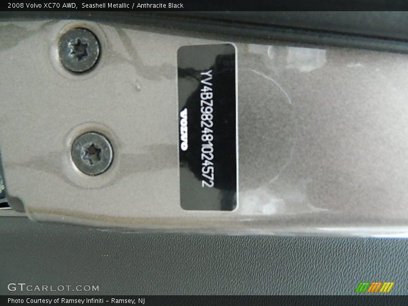 Seashell Metallic / Anthracite Black 2008 Volvo XC70 AWD