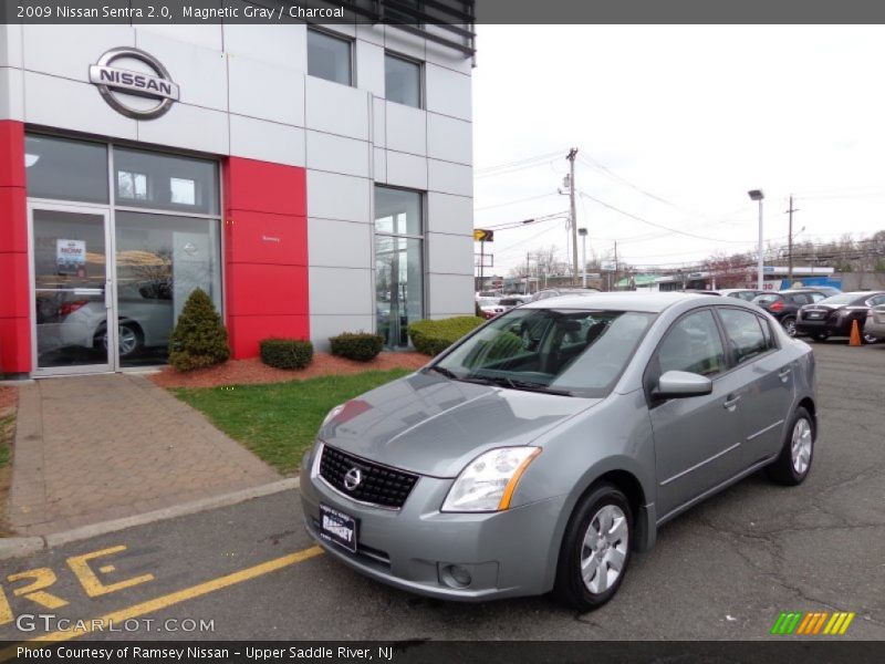 Magnetic Gray / Charcoal 2009 Nissan Sentra 2.0