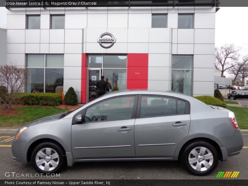 Magnetic Gray / Charcoal 2009 Nissan Sentra 2.0