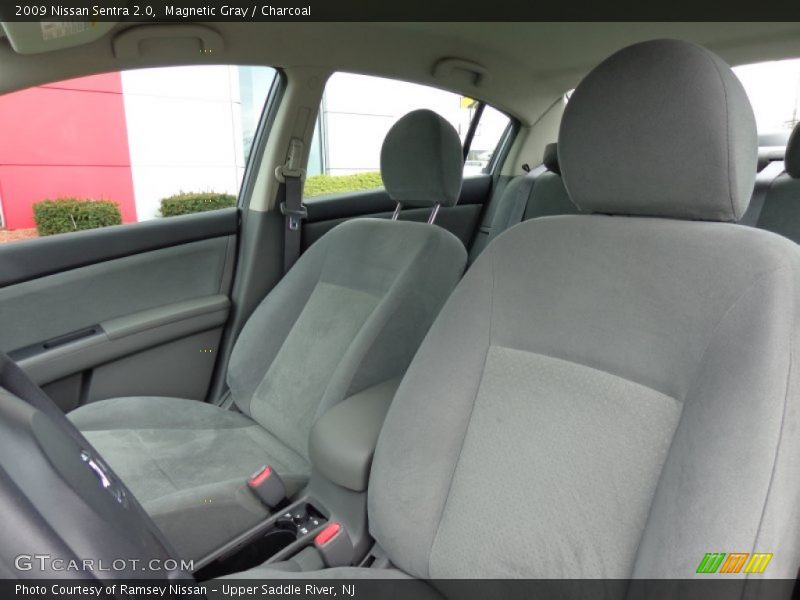 Magnetic Gray / Charcoal 2009 Nissan Sentra 2.0