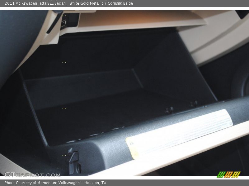 White Gold Metallic / Cornsilk Beige 2011 Volkswagen Jetta SEL Sedan