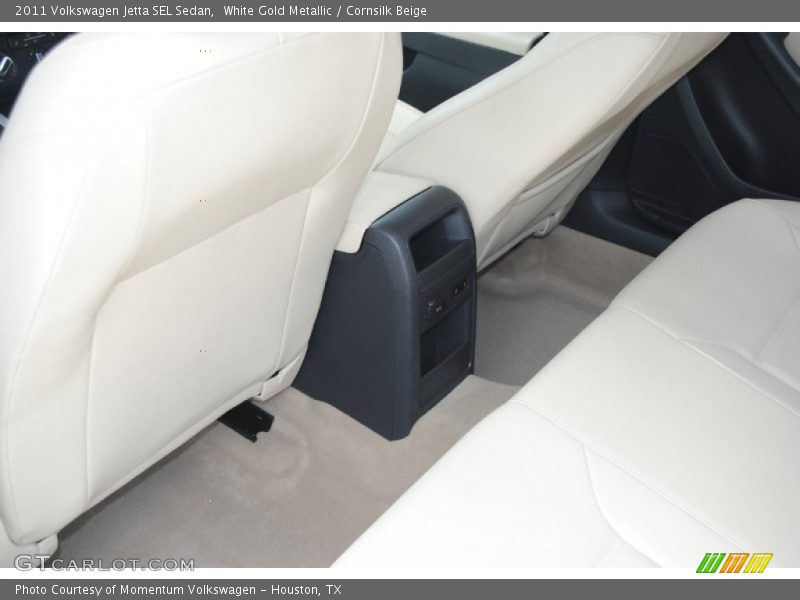 White Gold Metallic / Cornsilk Beige 2011 Volkswagen Jetta SEL Sedan